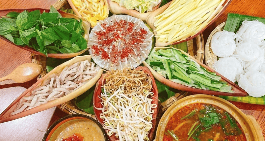 Các món lẩu nóng hổi