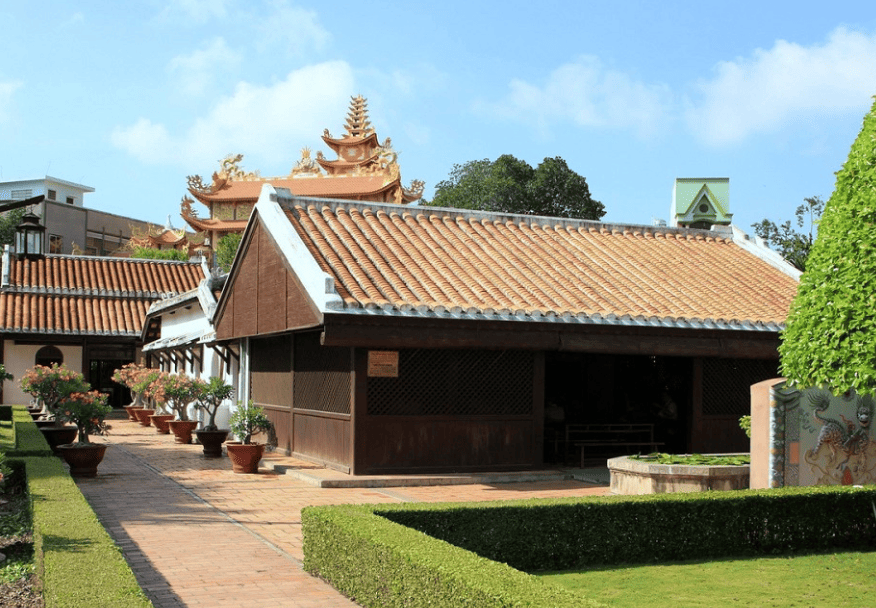 Tháp Chăm Pô Sah Inư