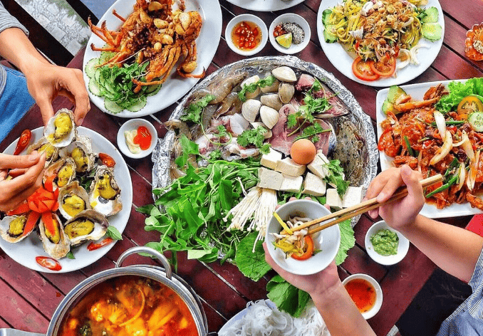 Các quán ăn, nhà hàng hải sản ngon được review tốt