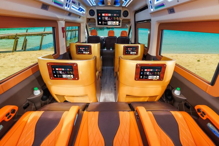 Top 10 xe Limousine từ sân bay Tân Sơn Nhất đi Mũi Né chất lượng